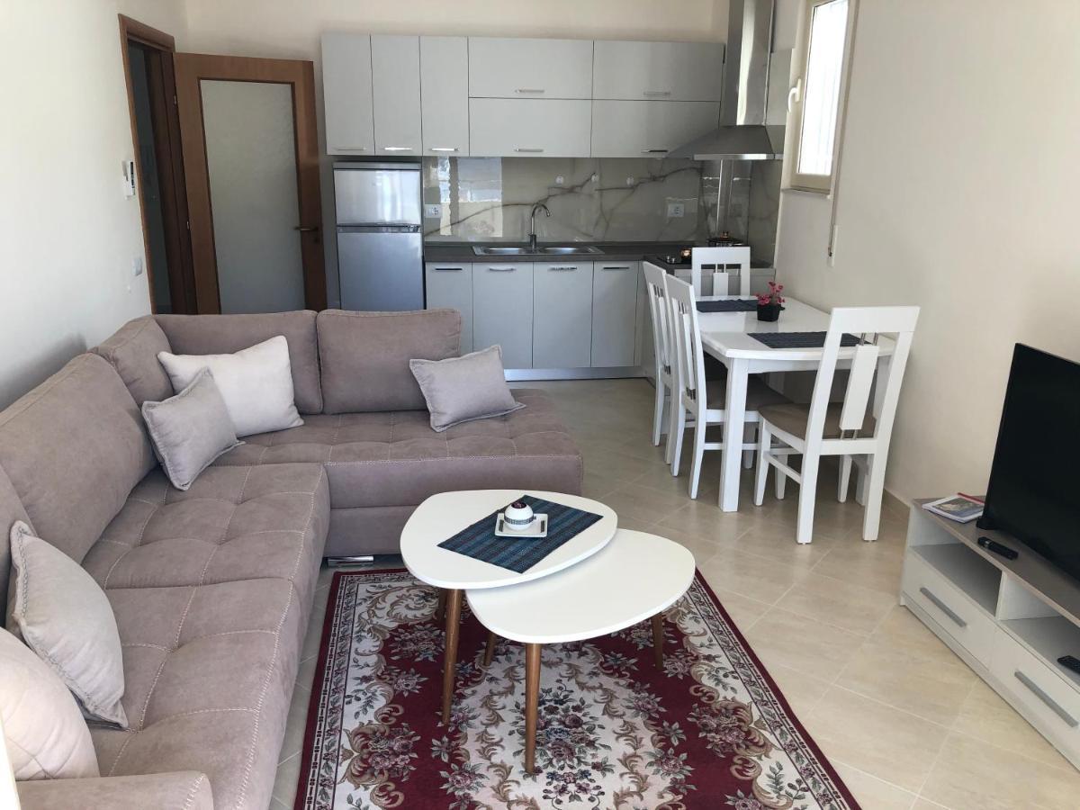 Rooftop Apartments Lungomare فلورا المظهر الخارجي الصورة