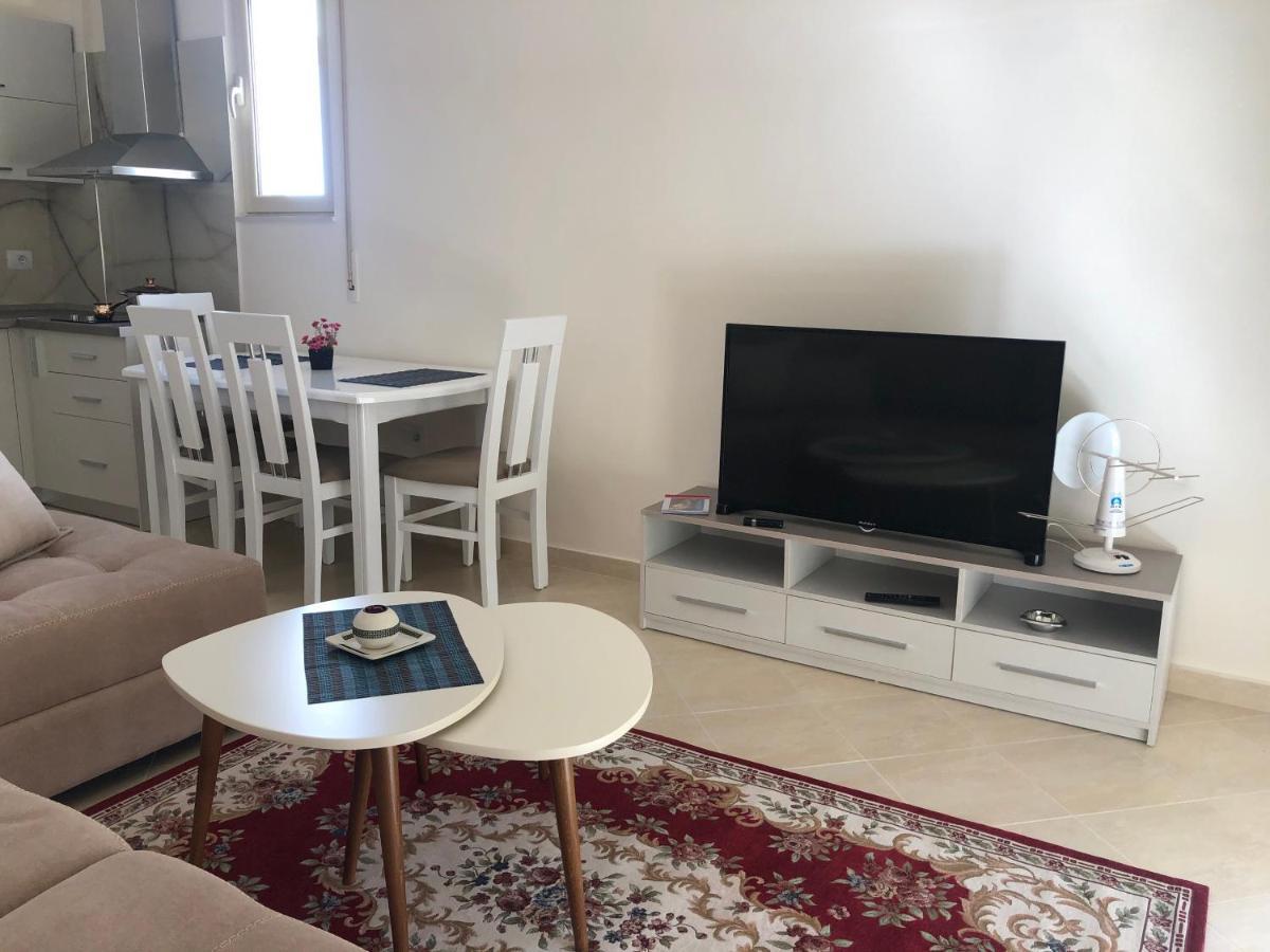 Rooftop Apartments Lungomare فلورا المظهر الخارجي الصورة