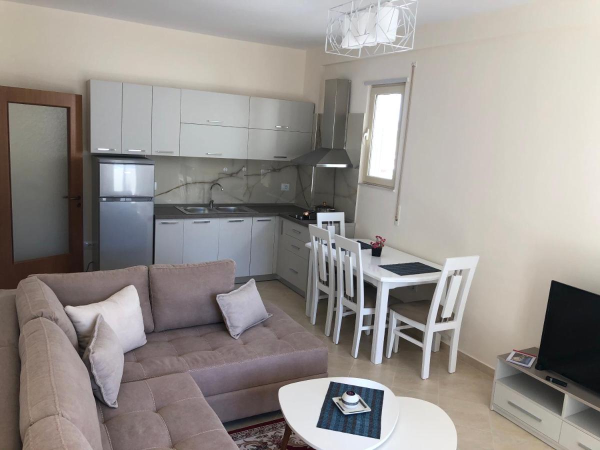 Rooftop Apartments Lungomare فلورا المظهر الخارجي الصورة