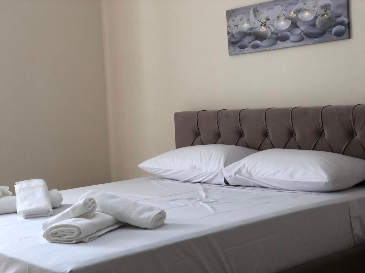 Rooftop Apartments Lungomare فلورا المظهر الخارجي الصورة
