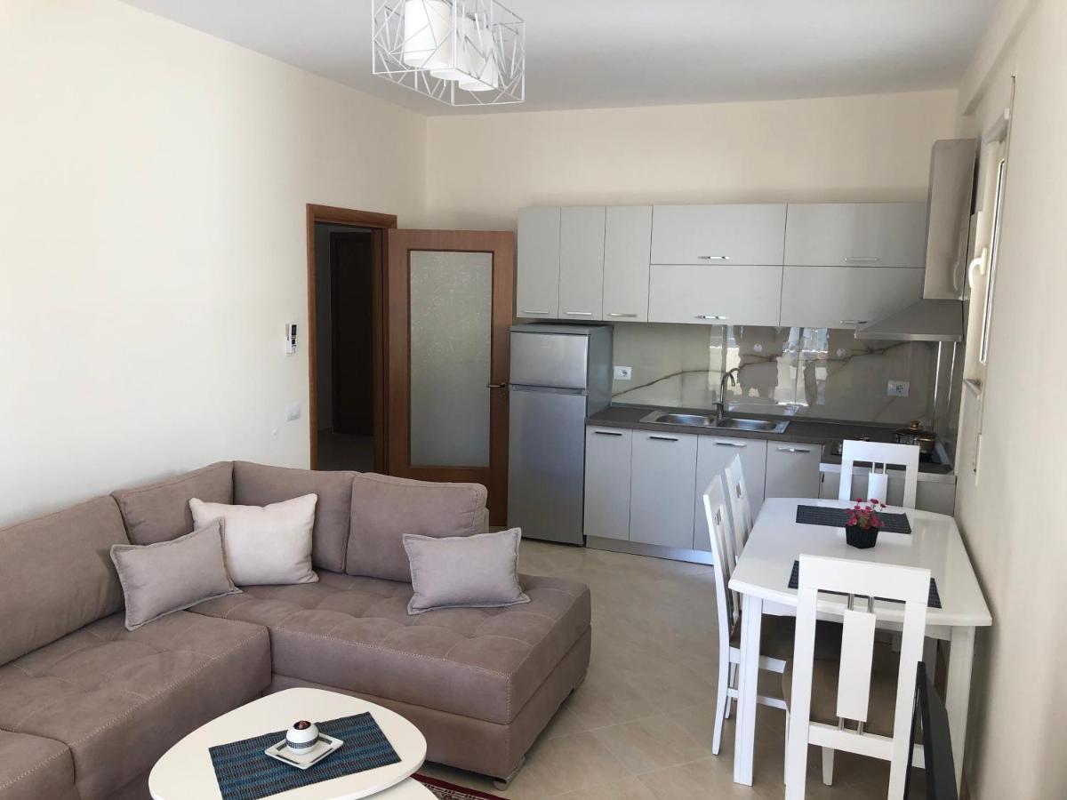 Rooftop Apartments Lungomare فلورا المظهر الخارجي الصورة