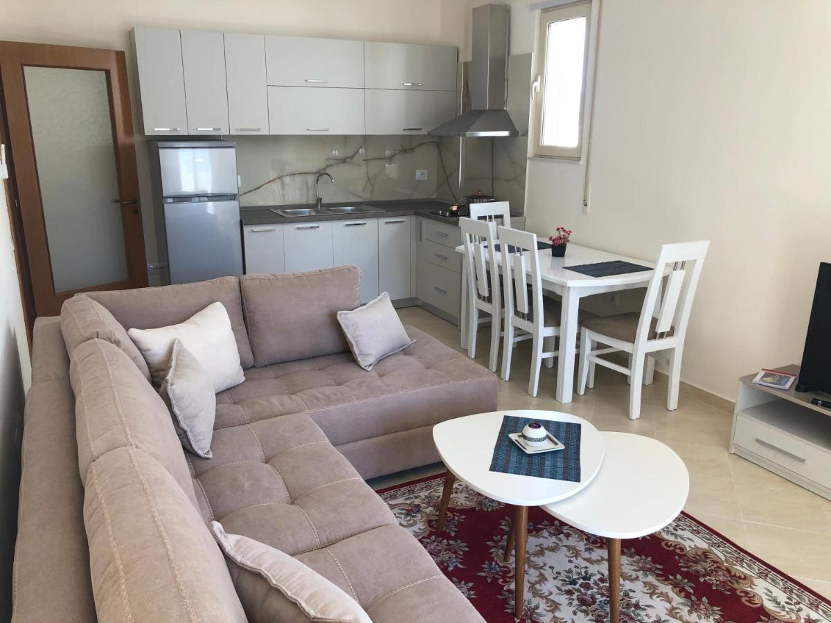 Rooftop Apartments Lungomare فلورا المظهر الخارجي الصورة