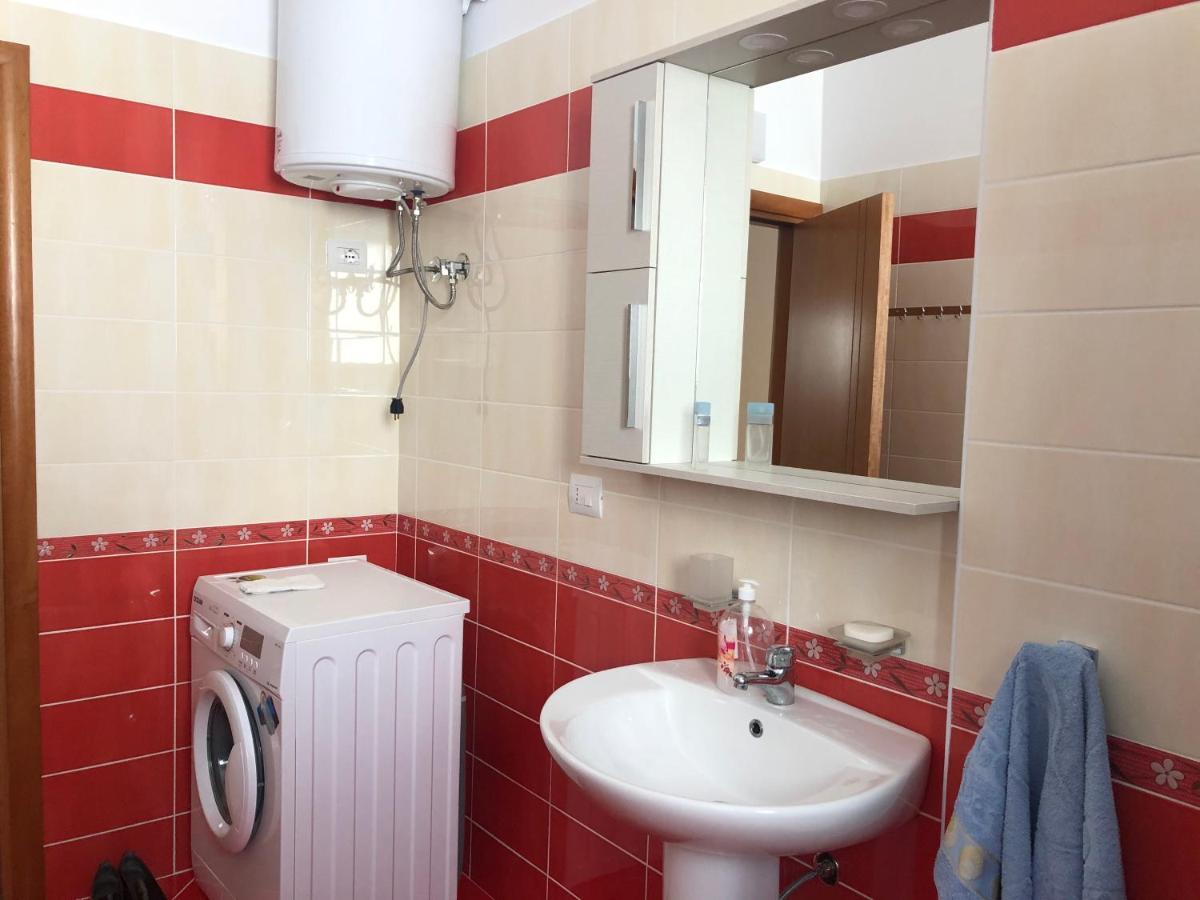 Rooftop Apartments Lungomare فلورا المظهر الخارجي الصورة