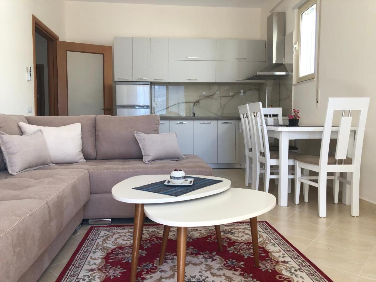 Rooftop Apartments Lungomare فلورا المظهر الخارجي الصورة