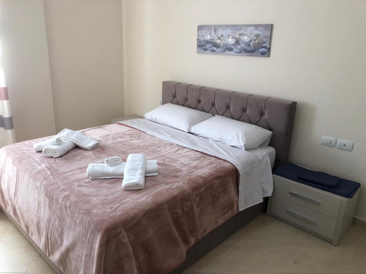 Rooftop Apartments Lungomare فلورا المظهر الخارجي الصورة