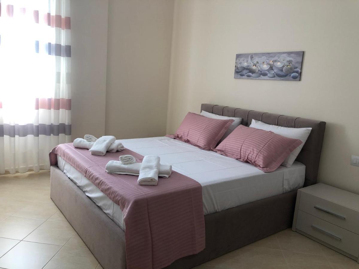 Rooftop Apartments Lungomare فلورا المظهر الخارجي الصورة
