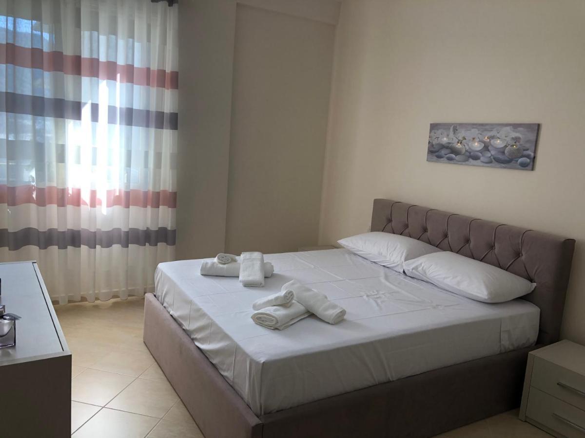 Rooftop Apartments Lungomare فلورا المظهر الخارجي الصورة