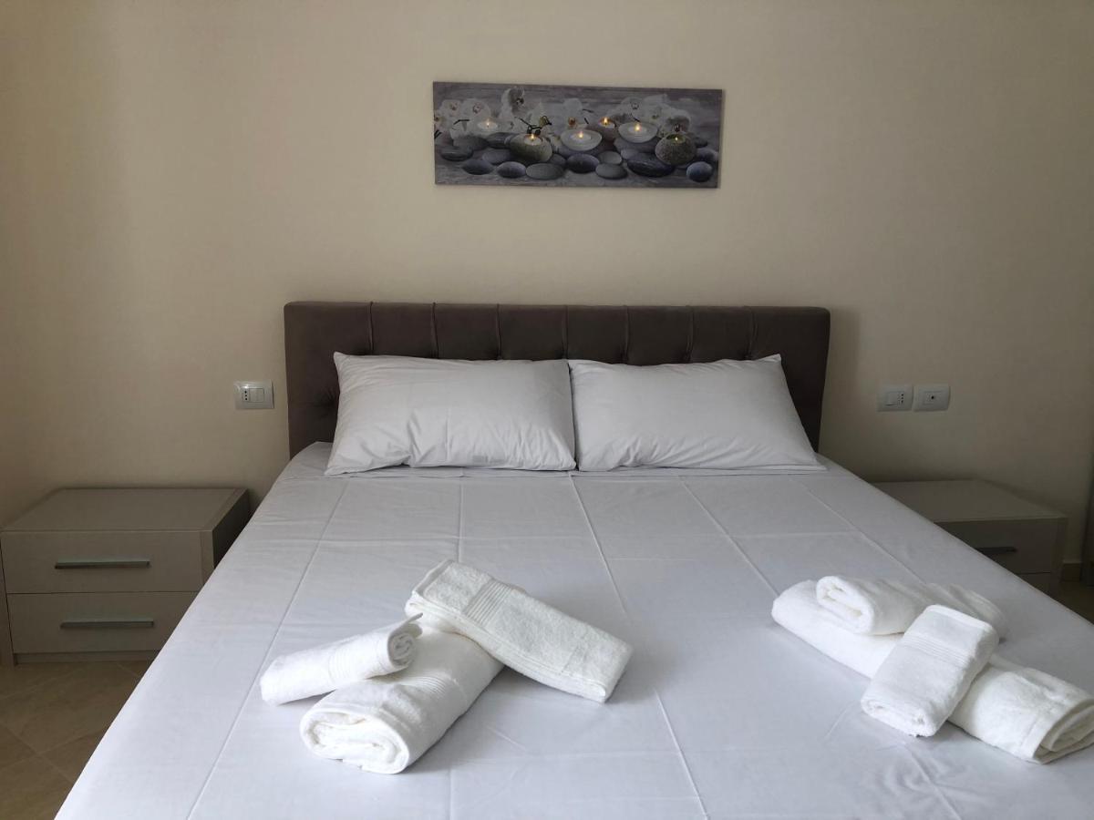 Rooftop Apartments Lungomare فلورا المظهر الخارجي الصورة